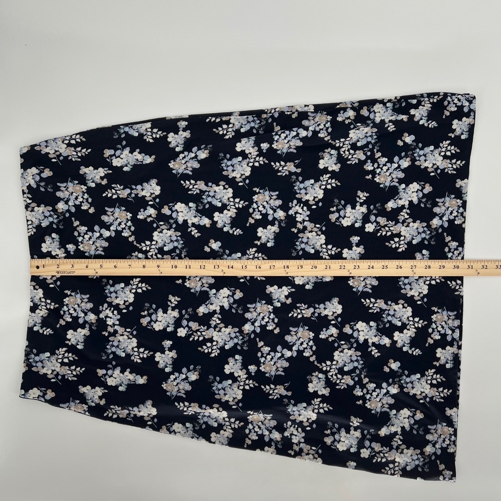 J.Jill Women Dark Floral Cottagecore Midi Skirt Size L Petite Navy Blue Pull On - Picture 8 of 9